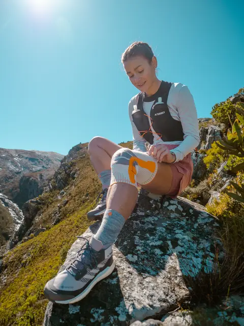 Bauerfeind Outdoor Knee Support Medium 