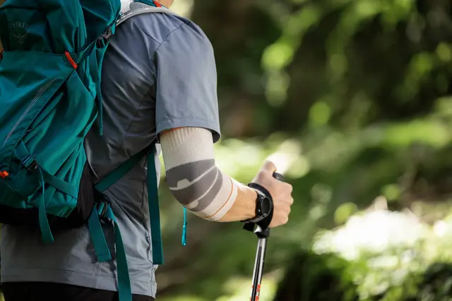 Bauerfeind Outdoor Comp Elbow Support Sm 