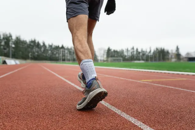 Bauerfeind AchilloTrain Str. 3 Titan 