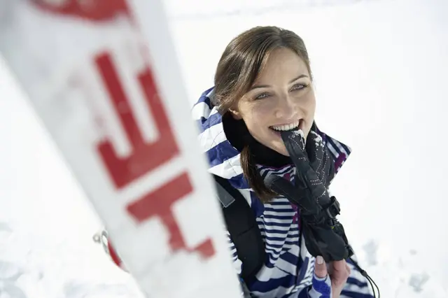 Bauerfeind RhizoLoc Høyre Str. 1 Titan 