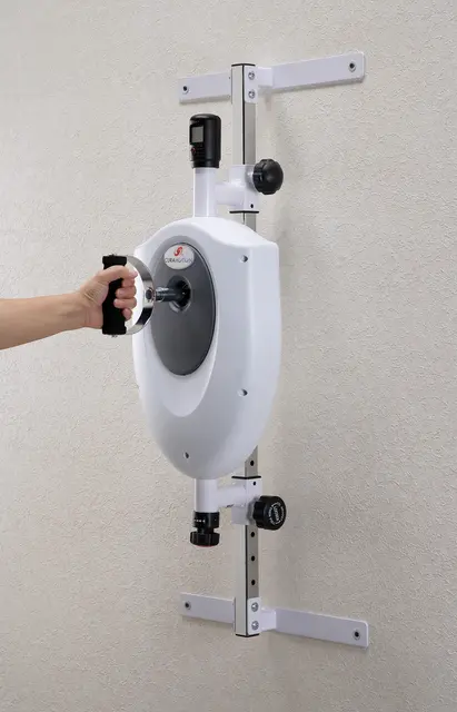 CuraMotion Exer 4 