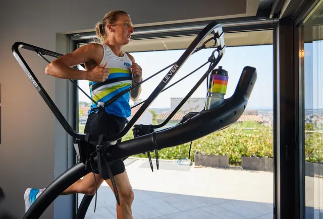 LEVER m/ Medium Shorts 