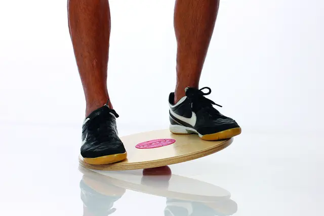 Togu Balanza Circle Size 40 x 7 cm. Weight 1600g 